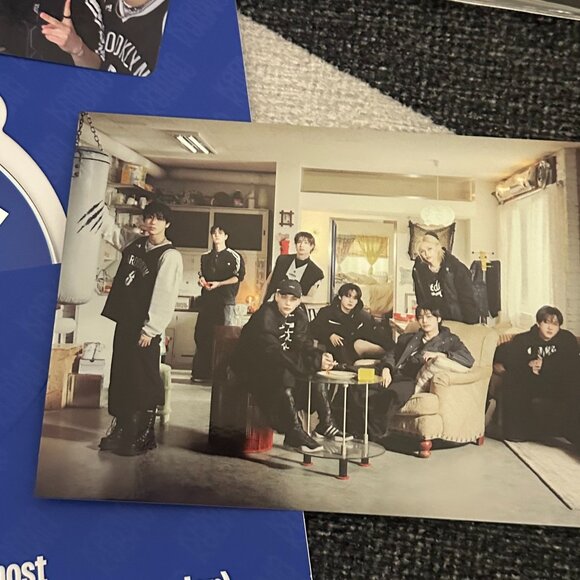 Stray Kids – KARMA 4th Album | Full Inclusions + Photocards | - Picture 4 of 7